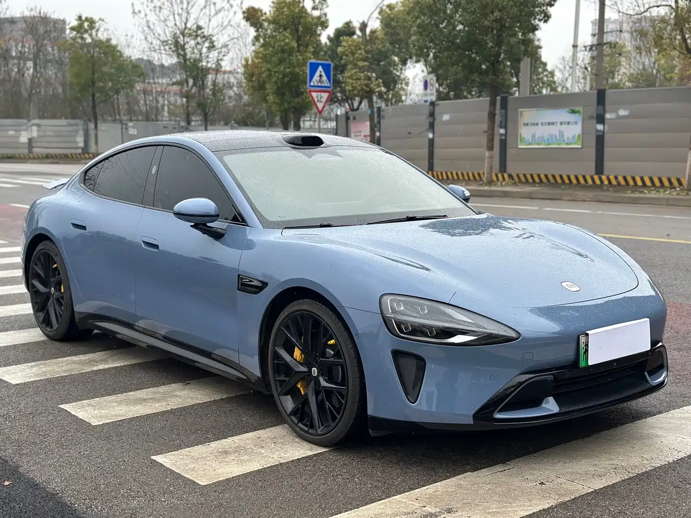 XIAOMI CAR XIAOMI SU7