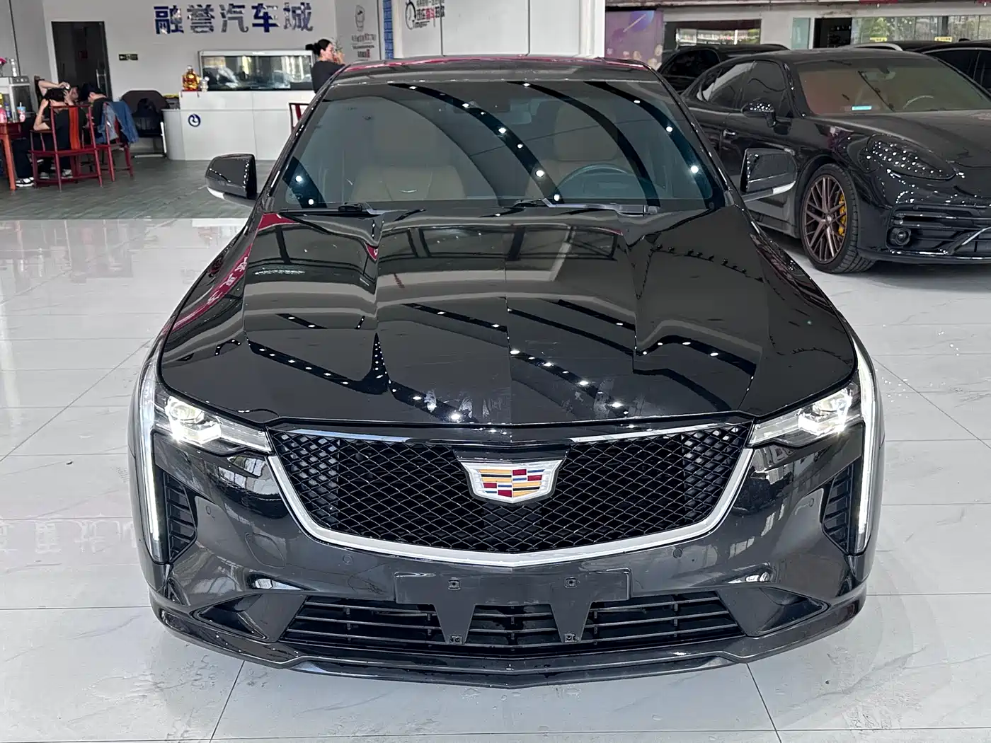 CADILLAC CT4
