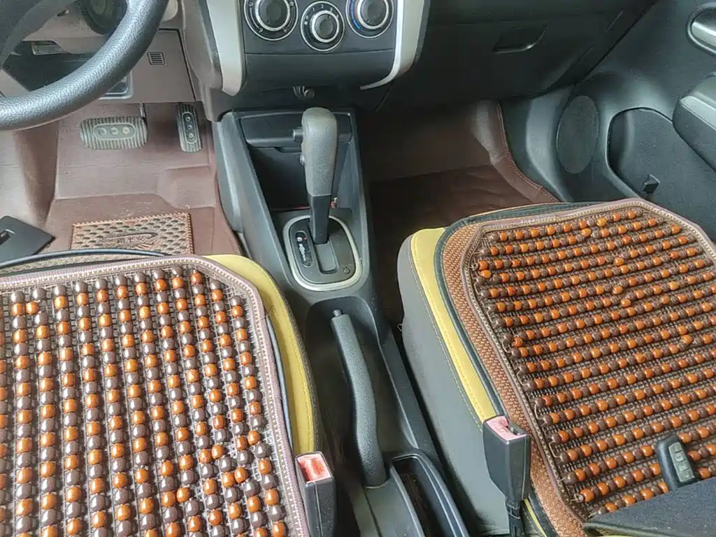 Venucia R50X 2014 2013 1.6L Automatic