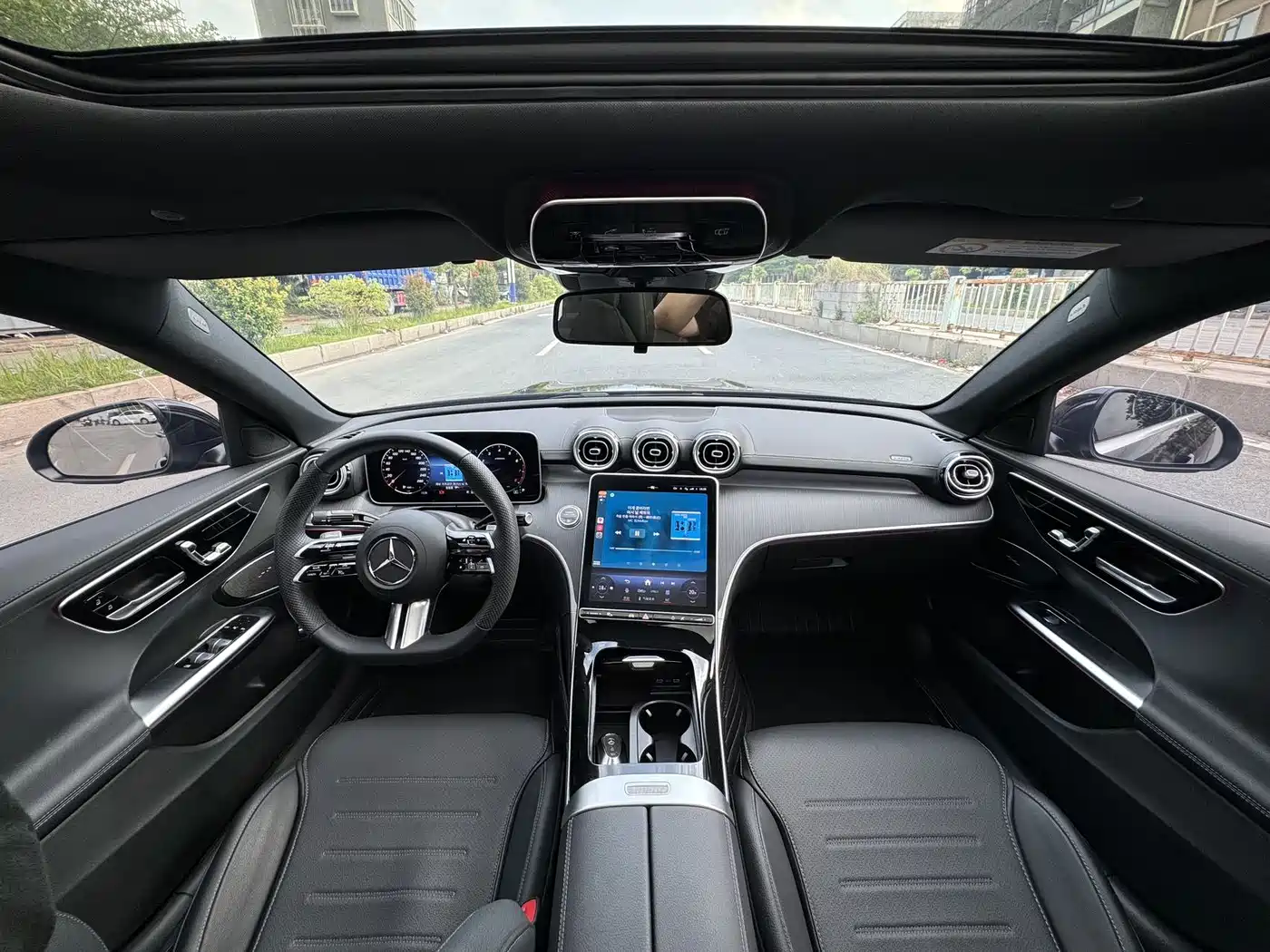 Mercedes-Benz C-Class 2024 C 260 L Sport фото 5