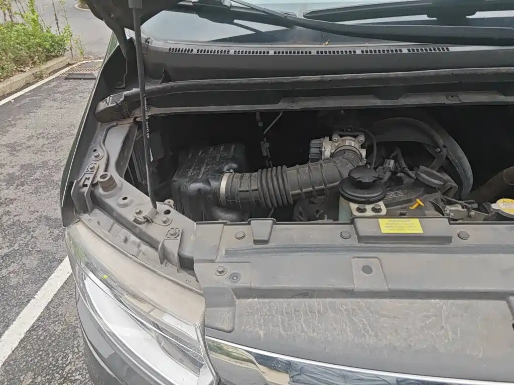 JAC Refine M3 2018 2018 IKEA Edition 1.6L Luxury