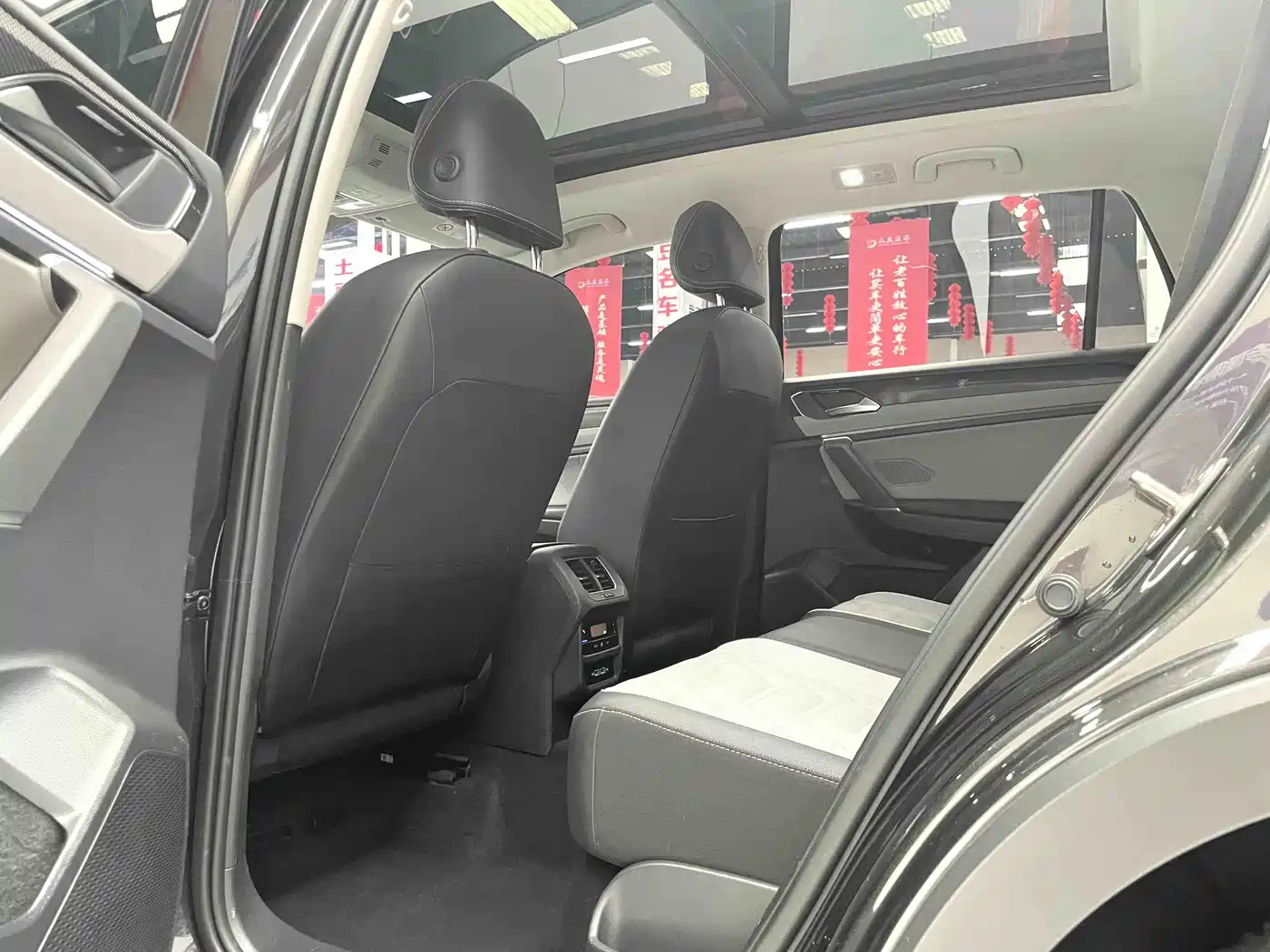 Volkswagen Tayron 2023 280TSI 2WD Luxury Plus Advanced Edition фото 10