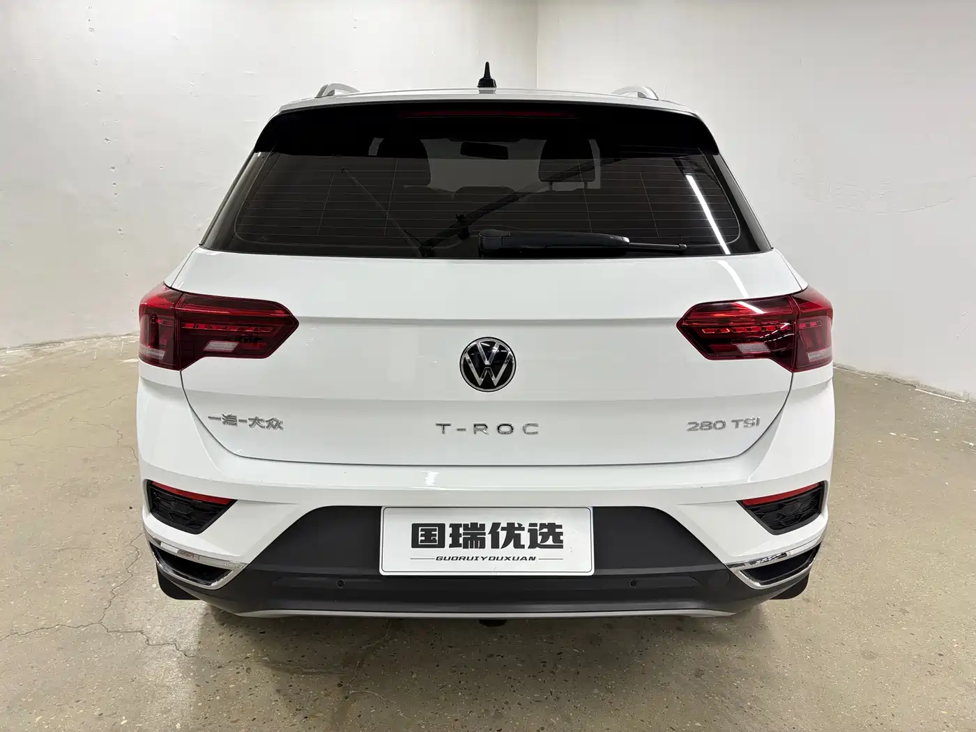 VOLKSWAGEN T ROC EXPLORING SONGS