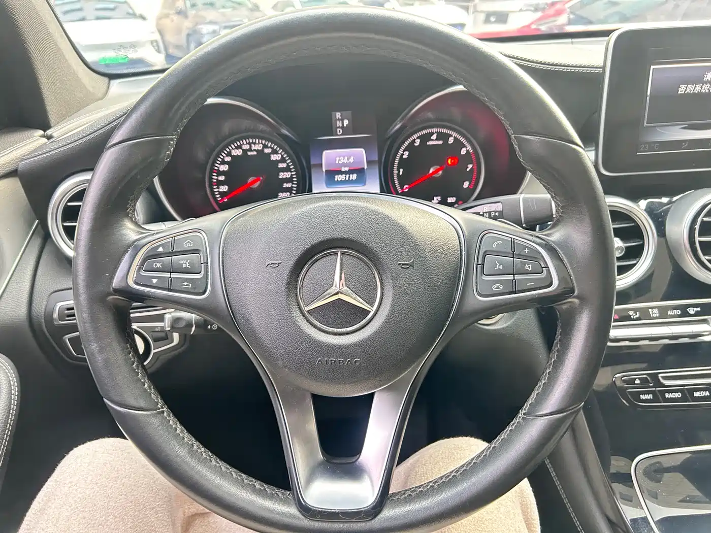 Mercedes-Benz GLC 2016 GLC 200 4MATIC фото 20