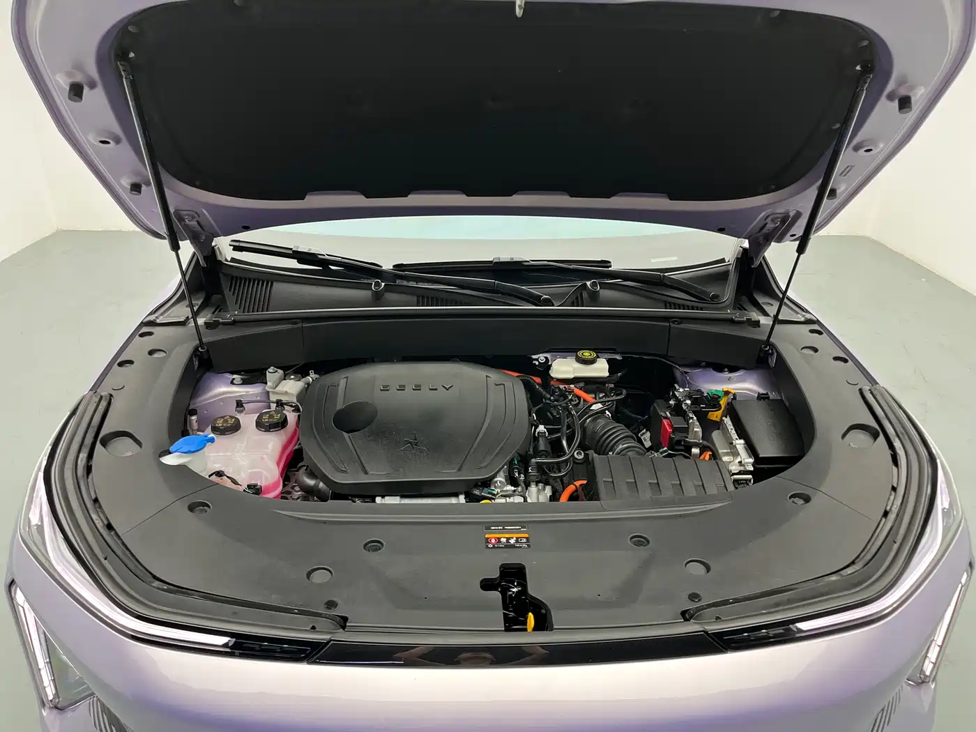 Geely Galaxy Galaxy L7 2023 1.5T 115km Starship фото 9