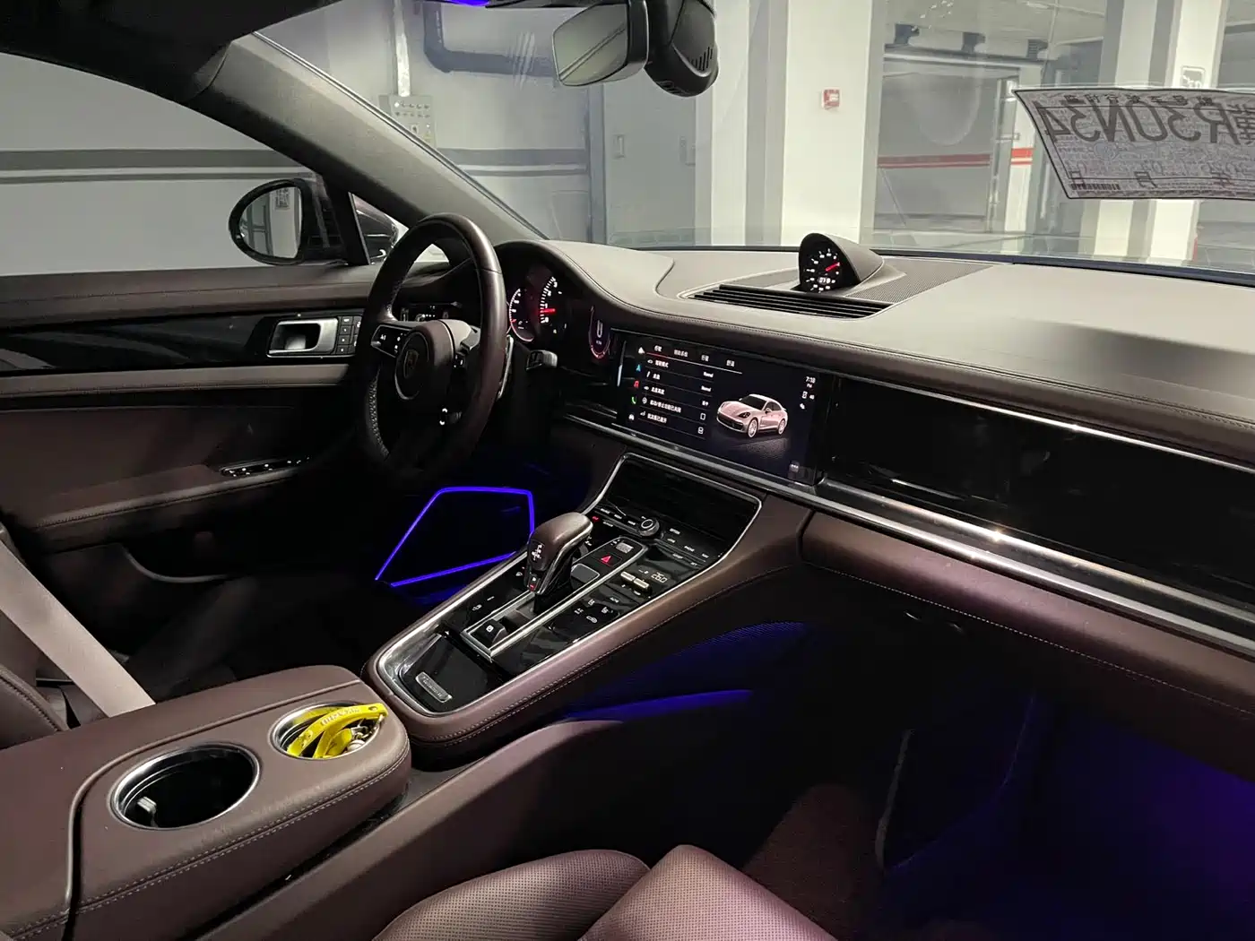 Porsche Panamera 2022 Panamera 4 Executive Long Wheelbase 2.9T фото 23
