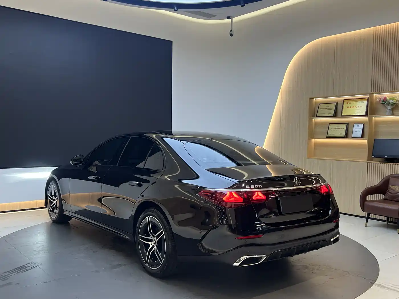 Mercedes-Benz E-Class (Import) 2024 E 260 Sport Edition фото 5