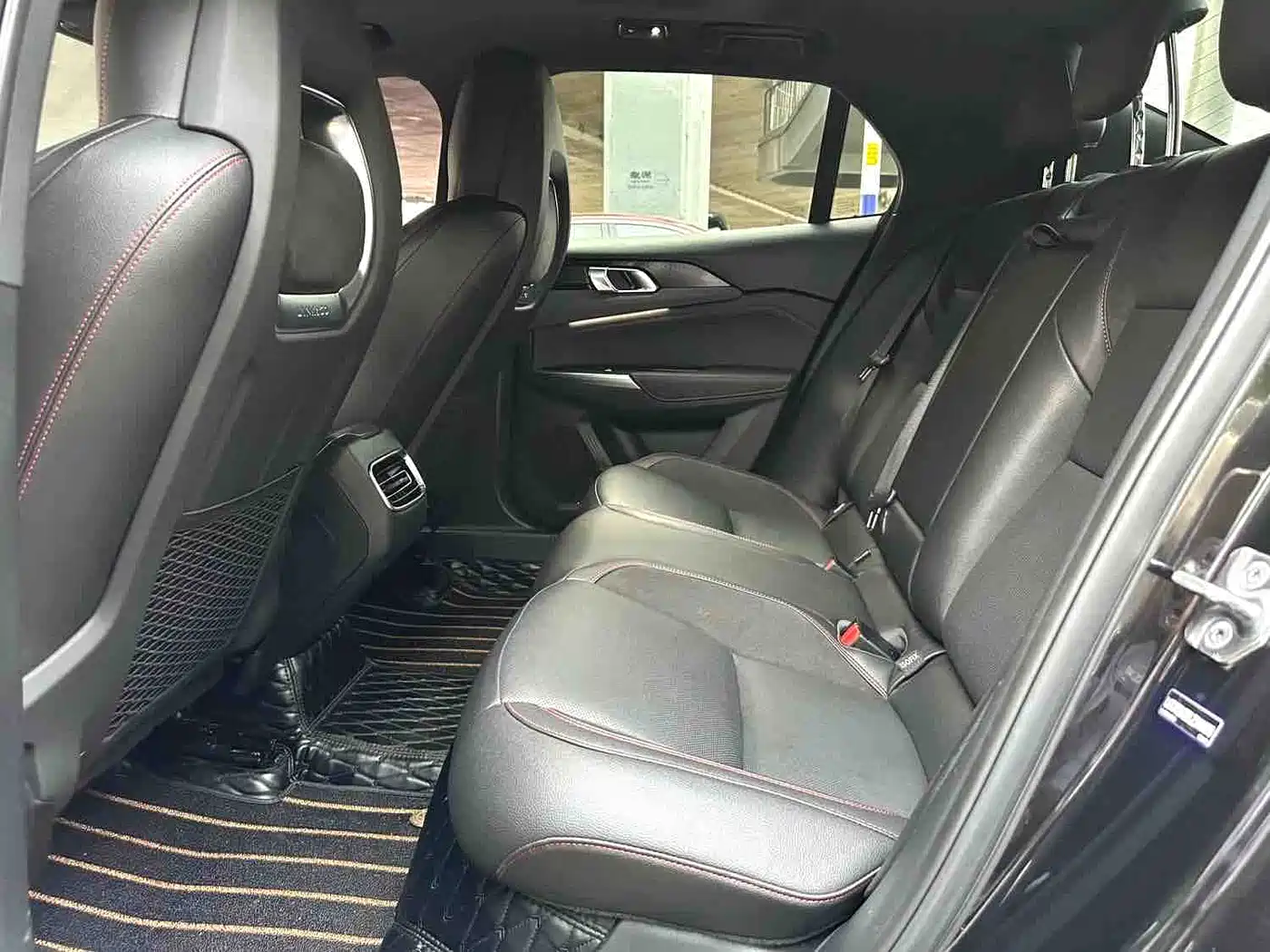 Lynk & Co 03 2019 2.0TD Auto Power Version фото 8