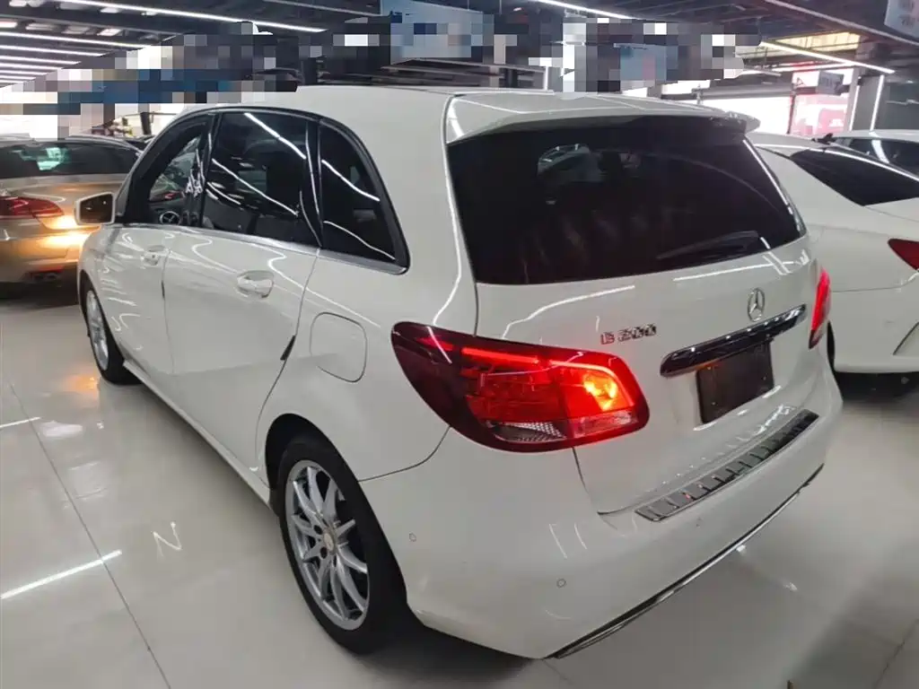 Mercedes-Benz B-Class 2015 B 200 Dynamic фото 5