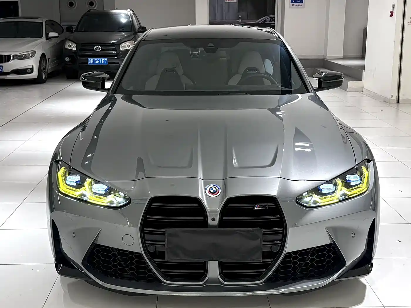 BMW M3 2023 M3 Sedan Thunder Edition фото 2
