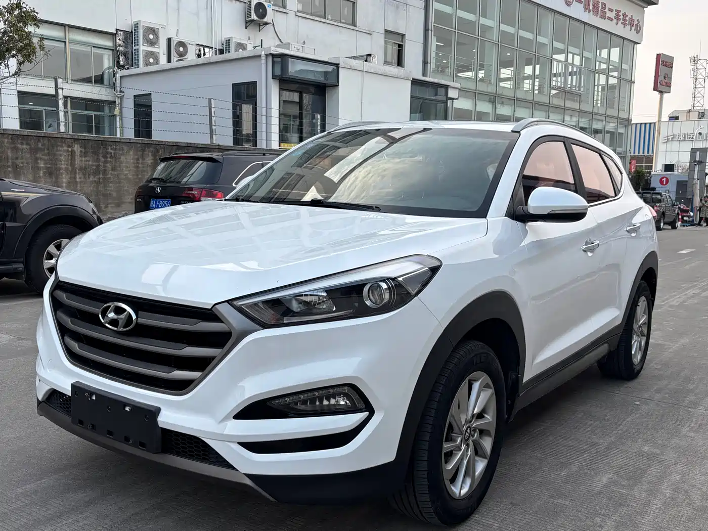 Hyundai Tucson 2015 1.6T Dual Clutch 2WD Smart