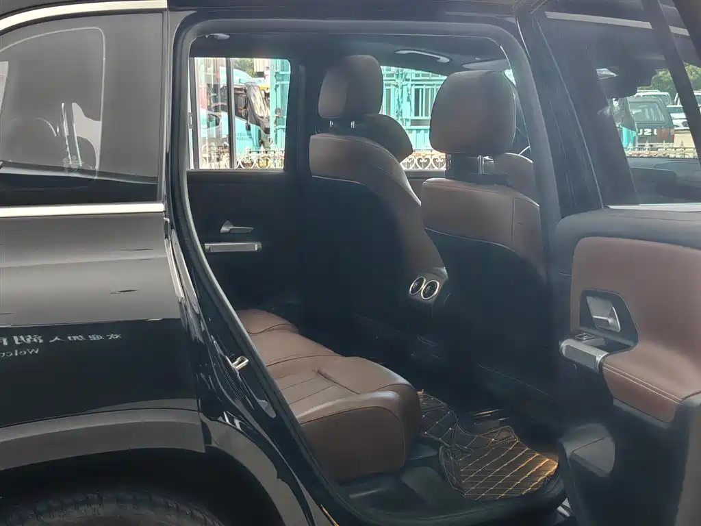 Mercedes-Benz GLB 2023 GLB 220 Dynamic фото 12