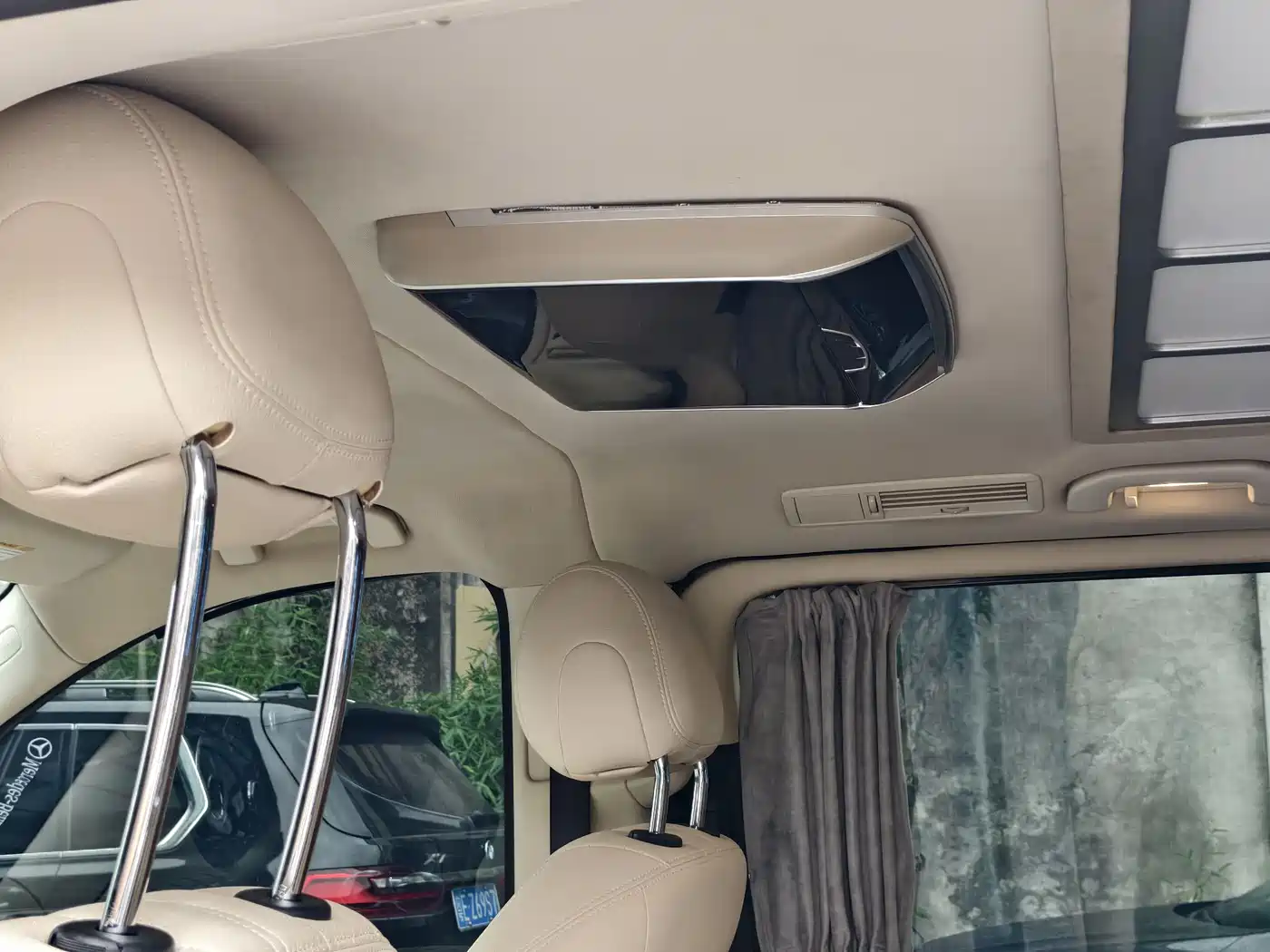 Mercedes-Benz Vito 2021 2.0T Business Edition 7-seater фото 19