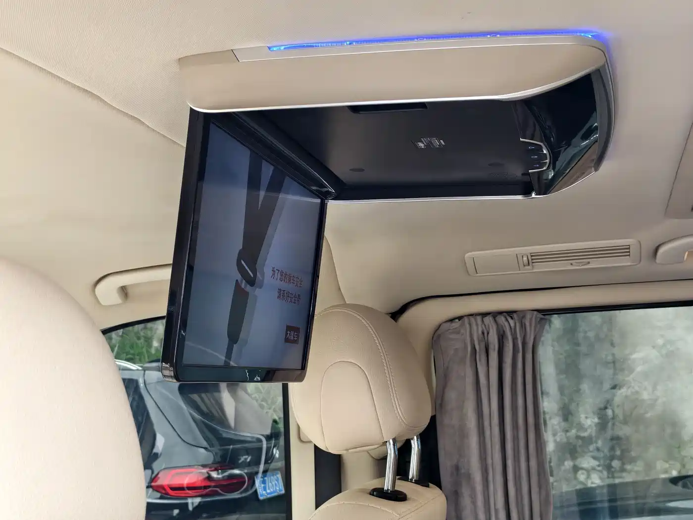 Mercedes-Benz Vito 2021 2.0T Business Edition 7-seater фото 20