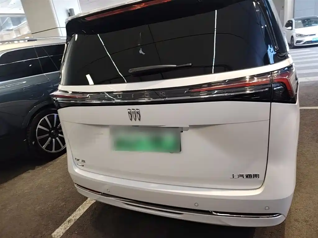 Buick GL8 New Energy 2025 Land Honor Premium Edition 7-Seater фото 6