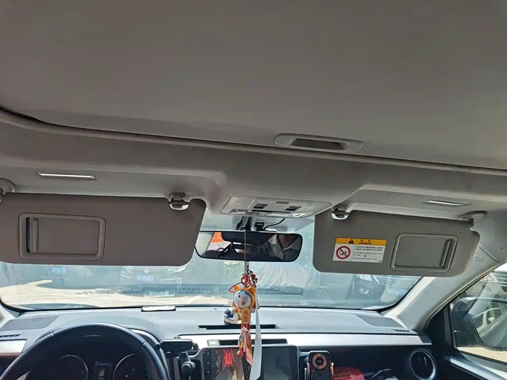 Toyota RAV4 Rongfang 2016 2.0L CVT 2WD Smart (China V) фото 9