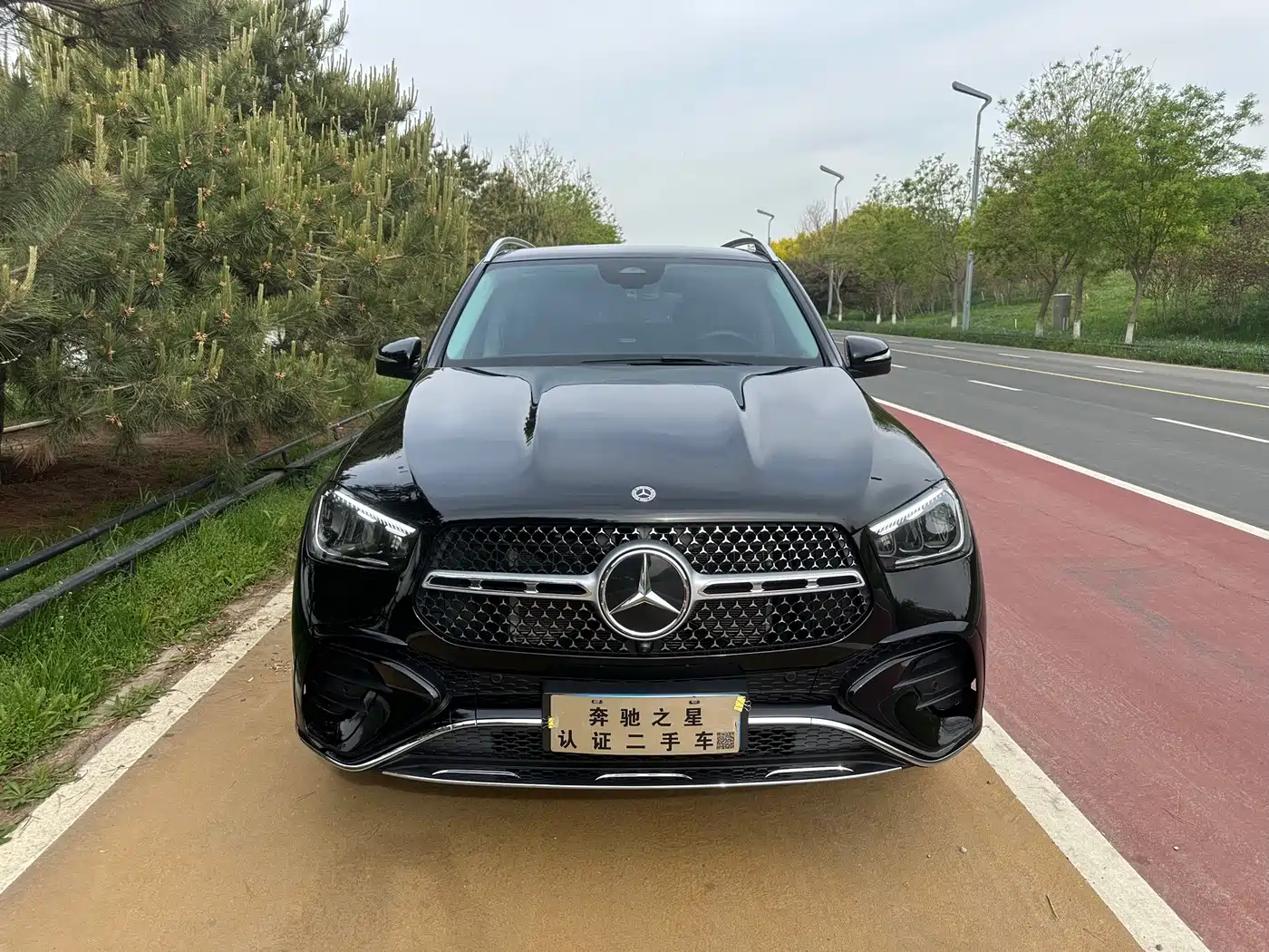 2025 Mercedes-Benz GLE