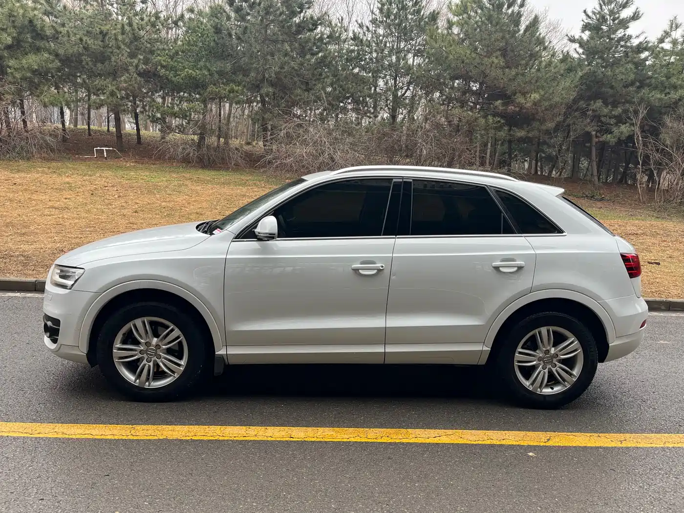 Audi Q3 2015 35 TFSI Comfort фото 3