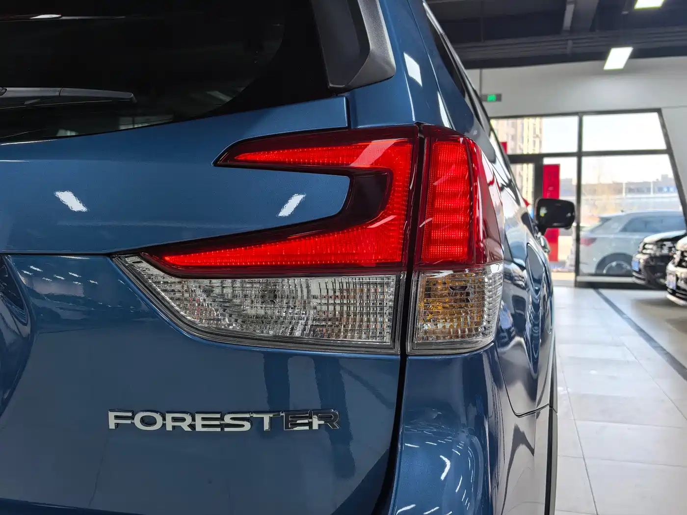 SUBARU FORESTER