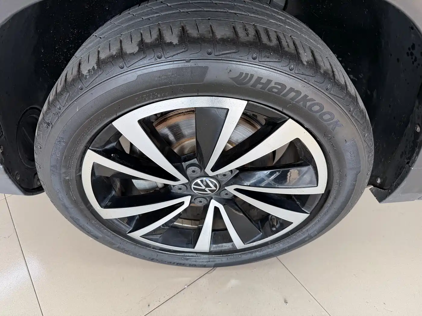 Volkswagen Tharu 2022 280TSI FWD Luxury Edition фото 5