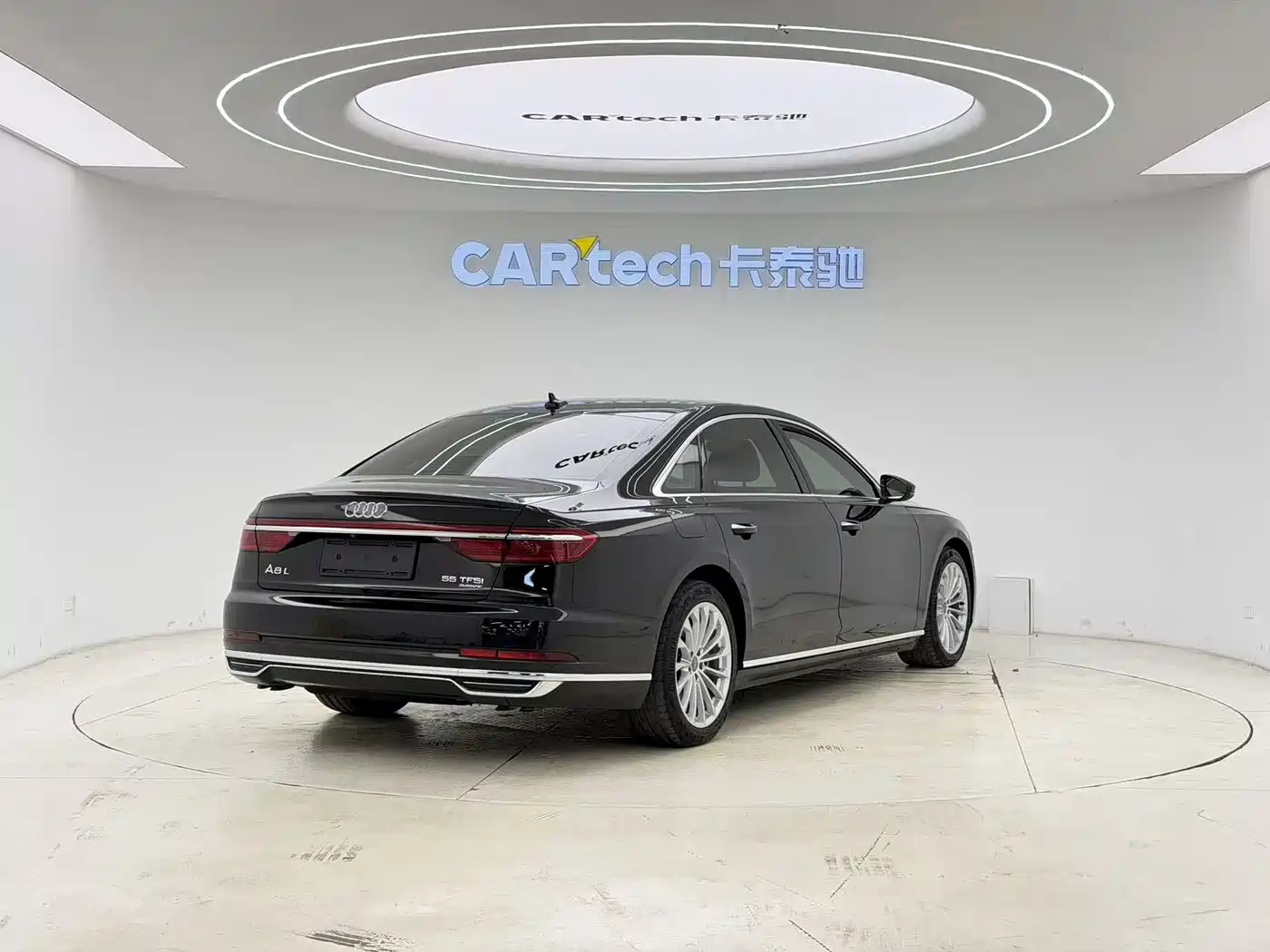 Audi A8 2018 A8L 55 TFSI quattro Launch Premium фото 3
