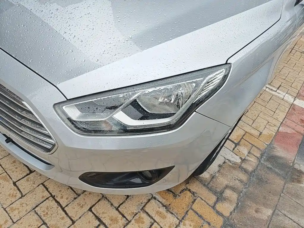 Ford Escort 2015 2015 1.5L Manual Comfort