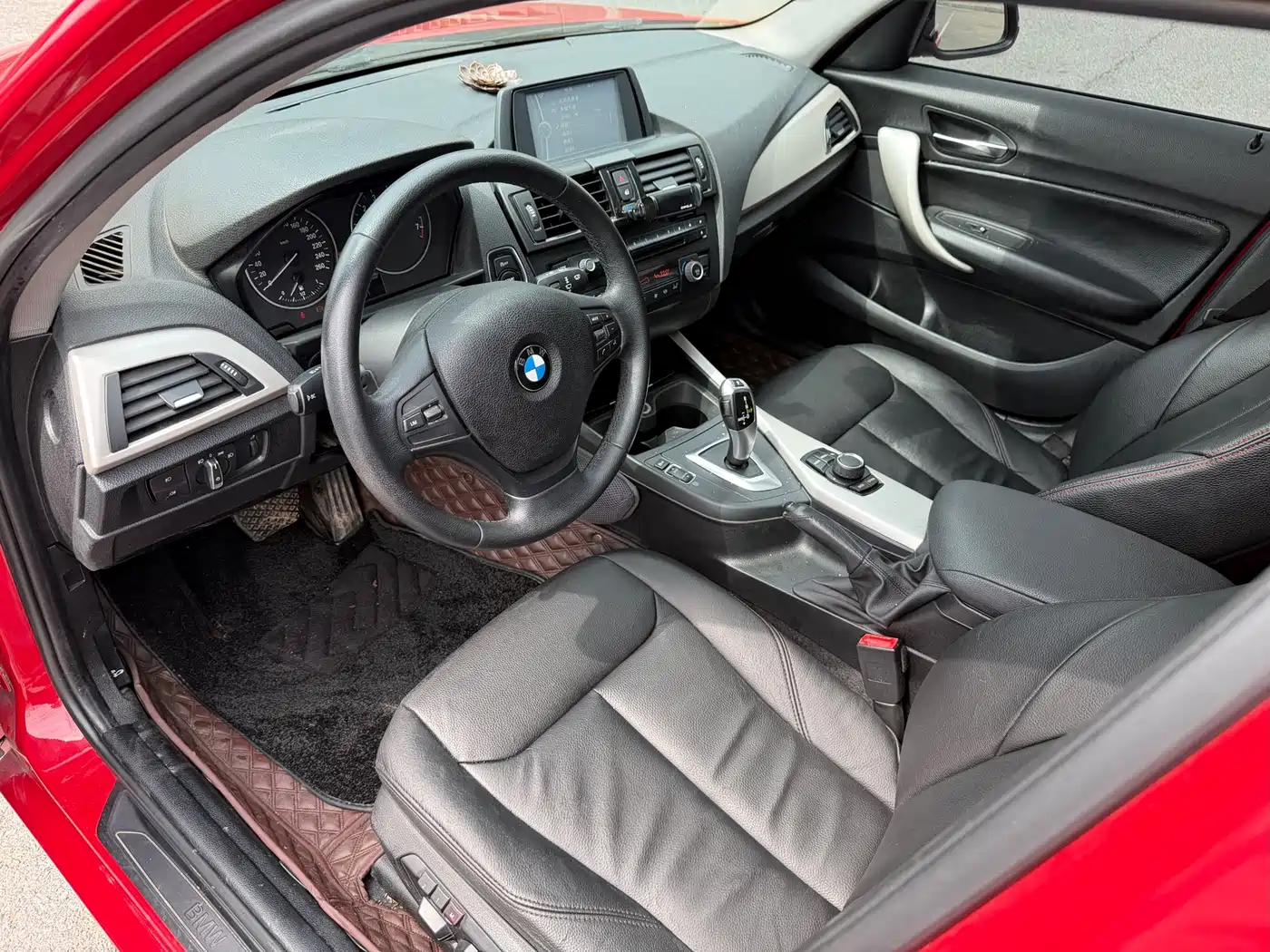 BMW 1 Series (Import) 2013 Facelift 118i Leading Model фото 4