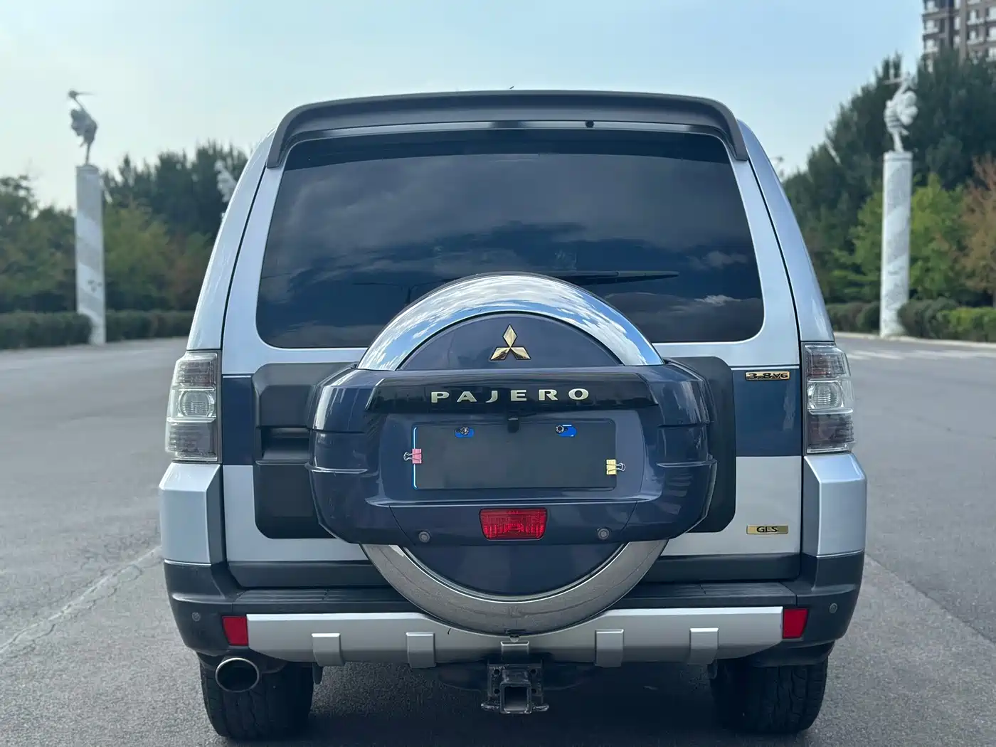 Mitsubishi Pajero (Import) 2008 2007 3.8 5-door GLS Flagship Entertainment