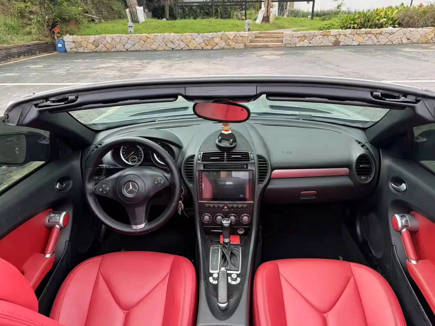 Mercedes-Benz SLK-Class 2011 2010 Model SLK 200K Grand Edition