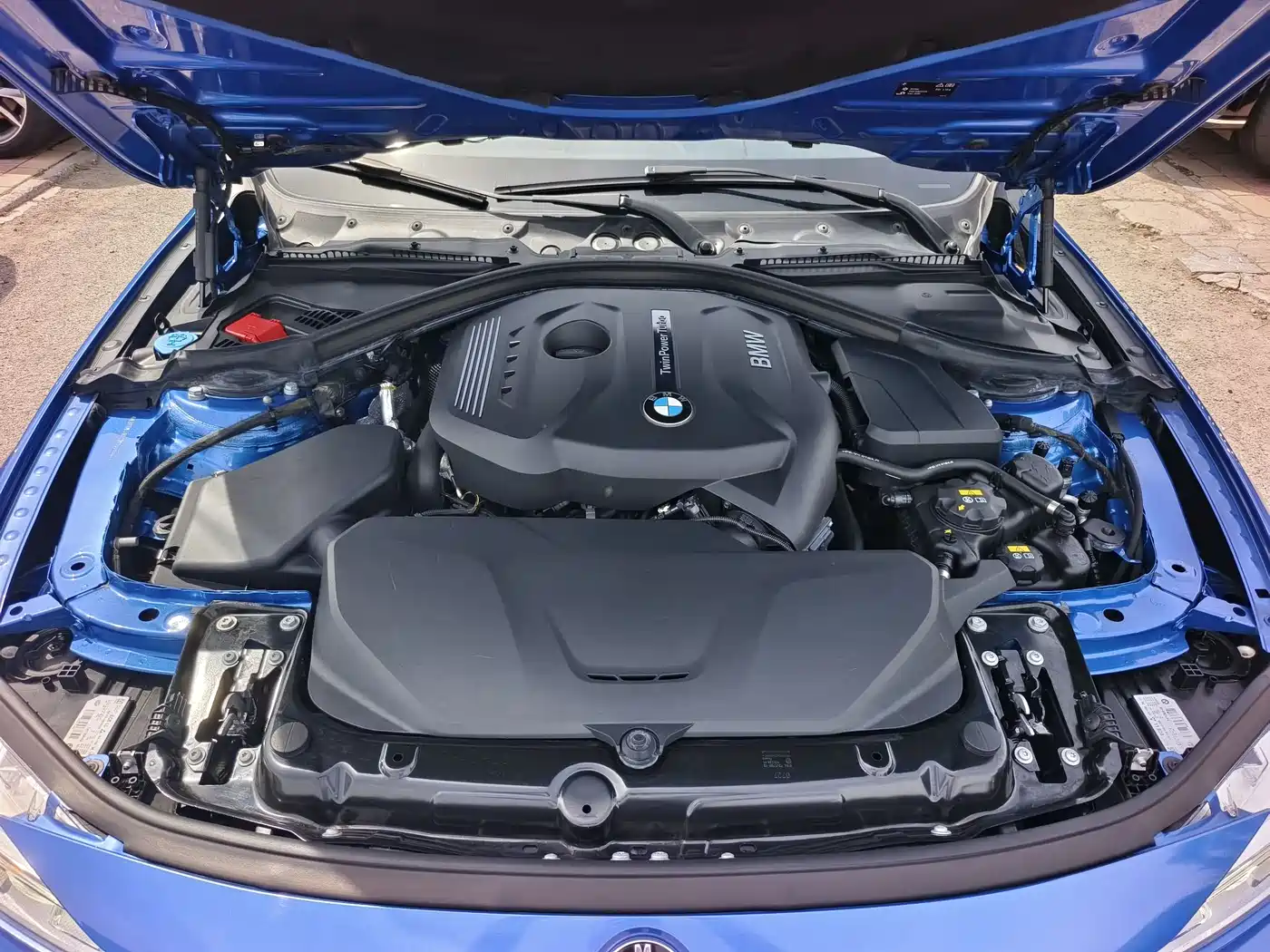 BMW 3 Series 2017 320Li M Sport фото 17