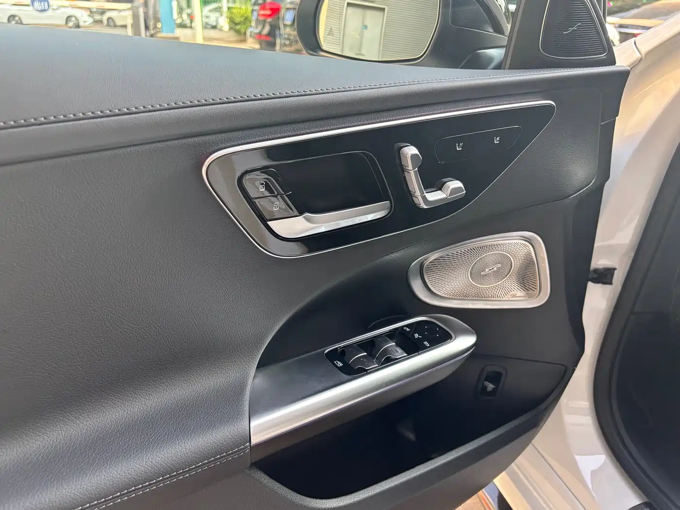 Mercedes-Benz C-Class 2025 C 260 L Night Sport Edition фото 10