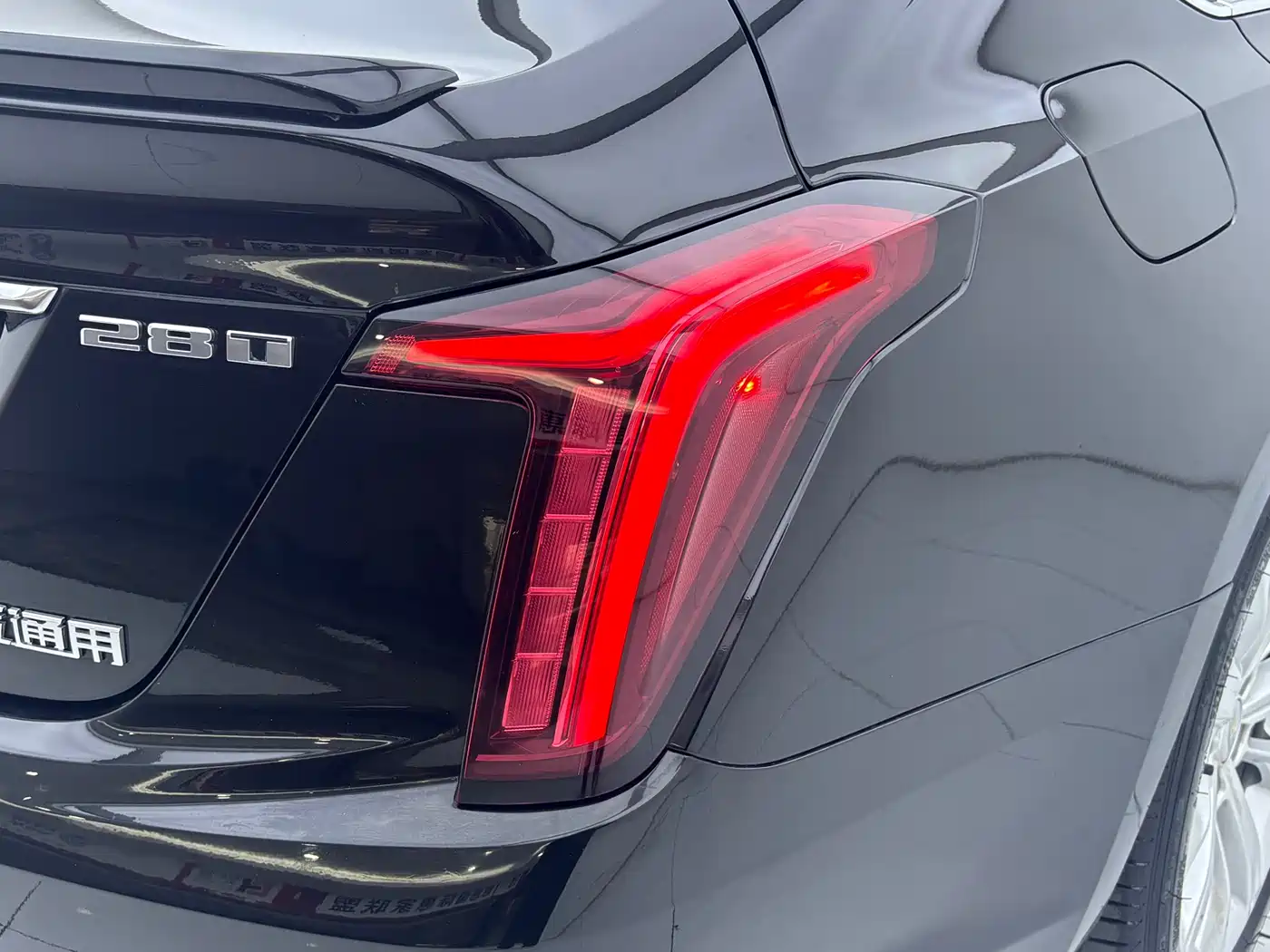 Cadillac CT5 2024 28T Luxury Model Pro фото 8