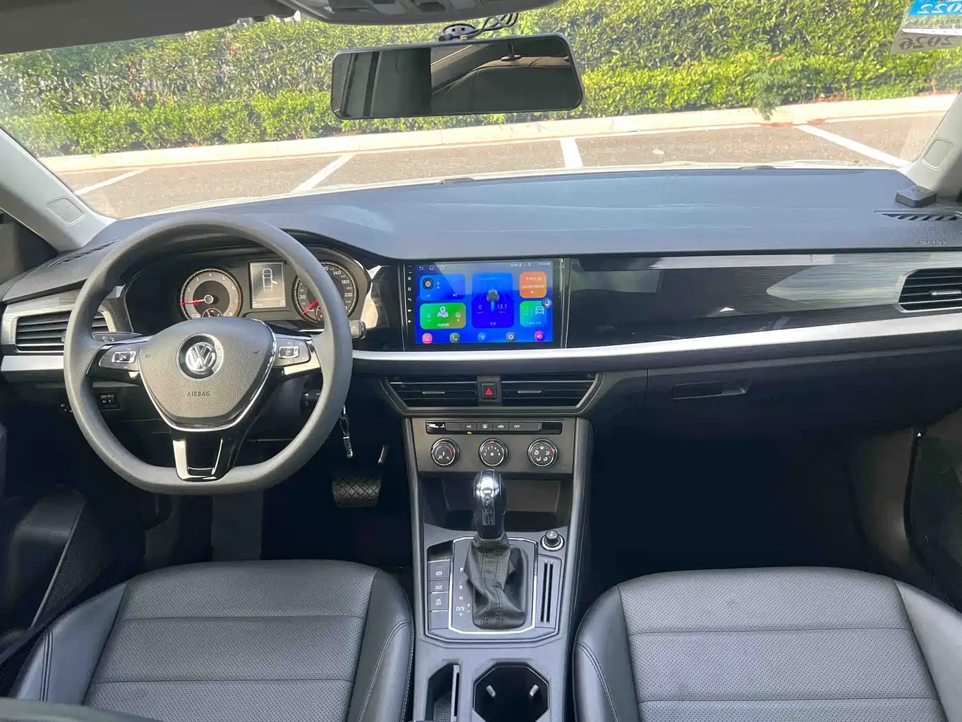 Volkswagen Lavida 2019 1.5L Automatic Comfort Edition China VI фото 11