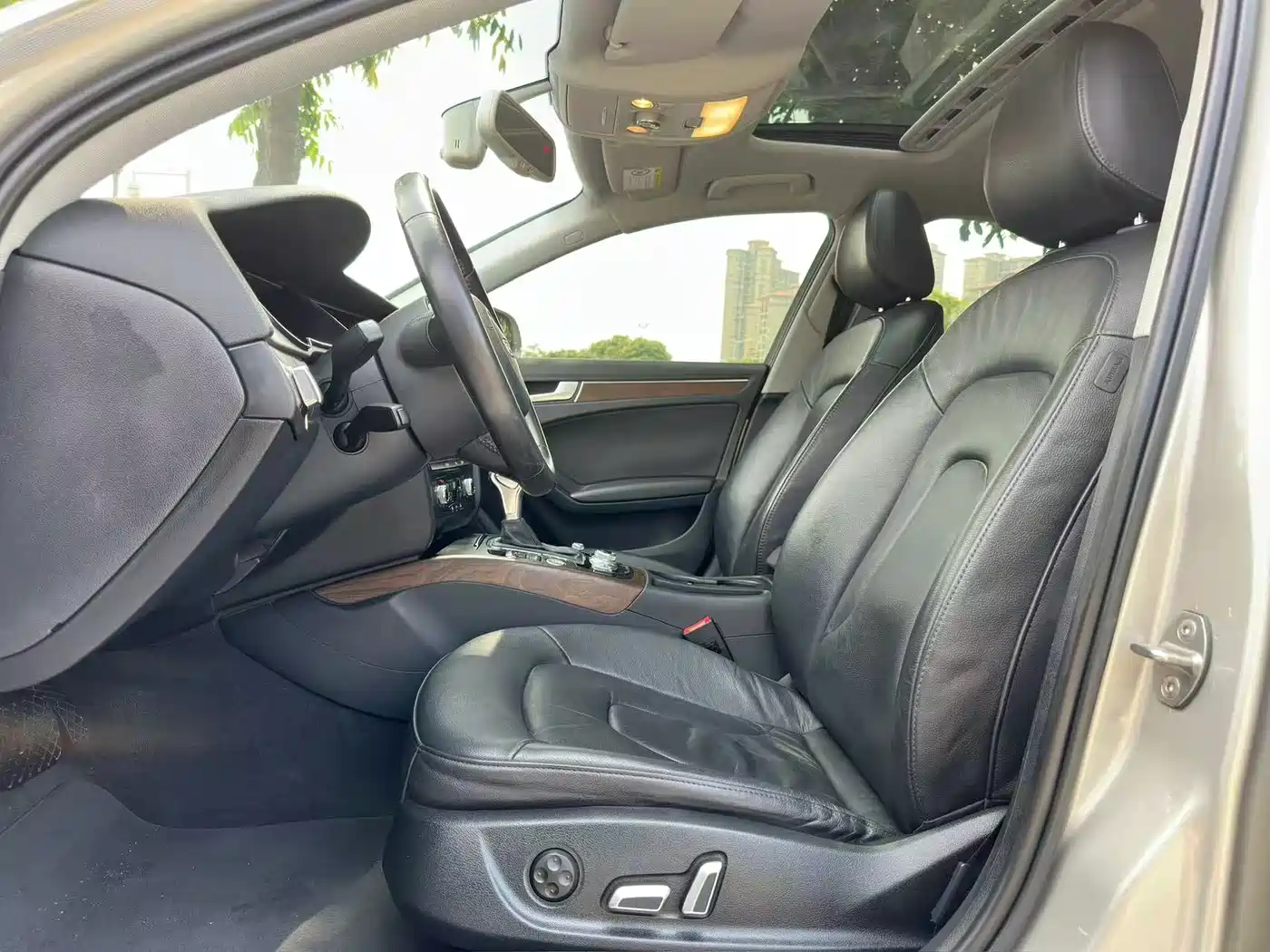 Audi A4L 2016 35 TFSI Automatic Technology фото 4