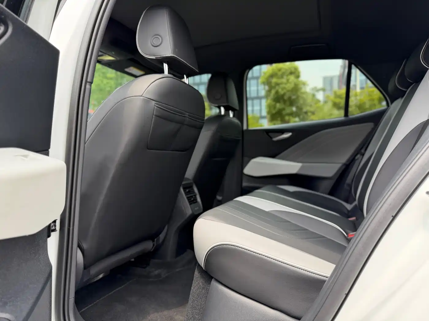 Volkswagen ID.3 2025 Smart Ultimate Intelligent Edition фото 12