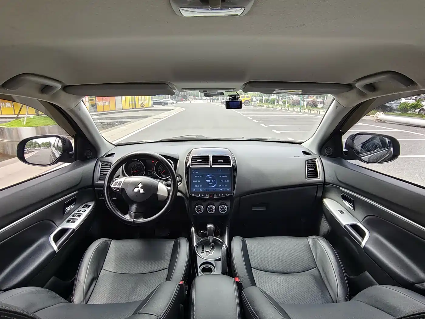 Mitsubishi ASX 2016 2.0L CVT 2WD Navigation Edition фото 4