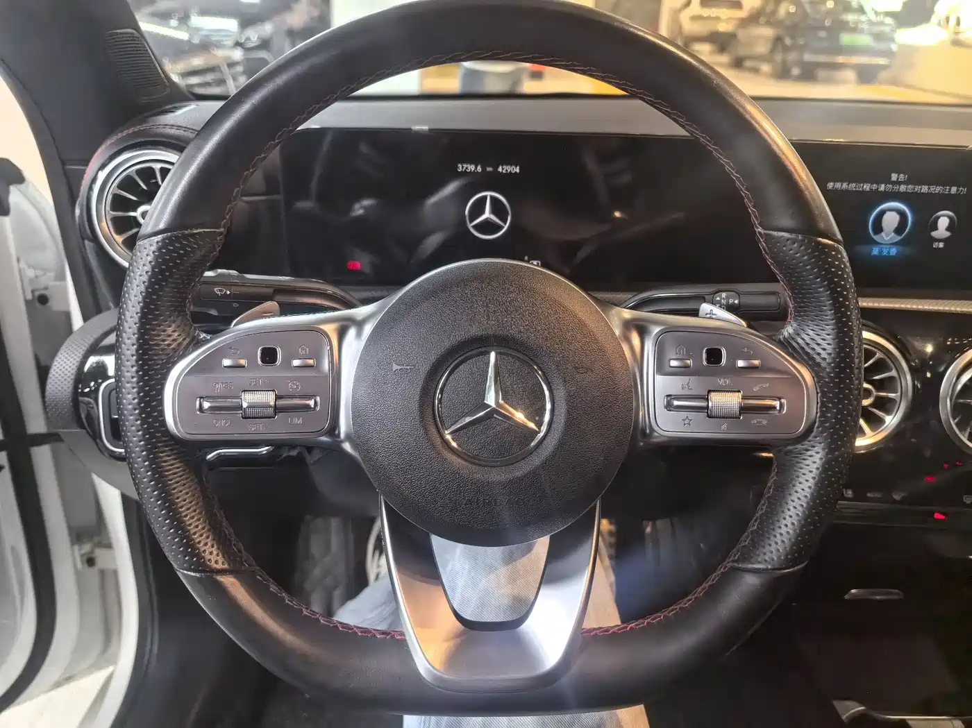 Mercedes-Benz CLA (Import) 2021 CLA 200 фото 5