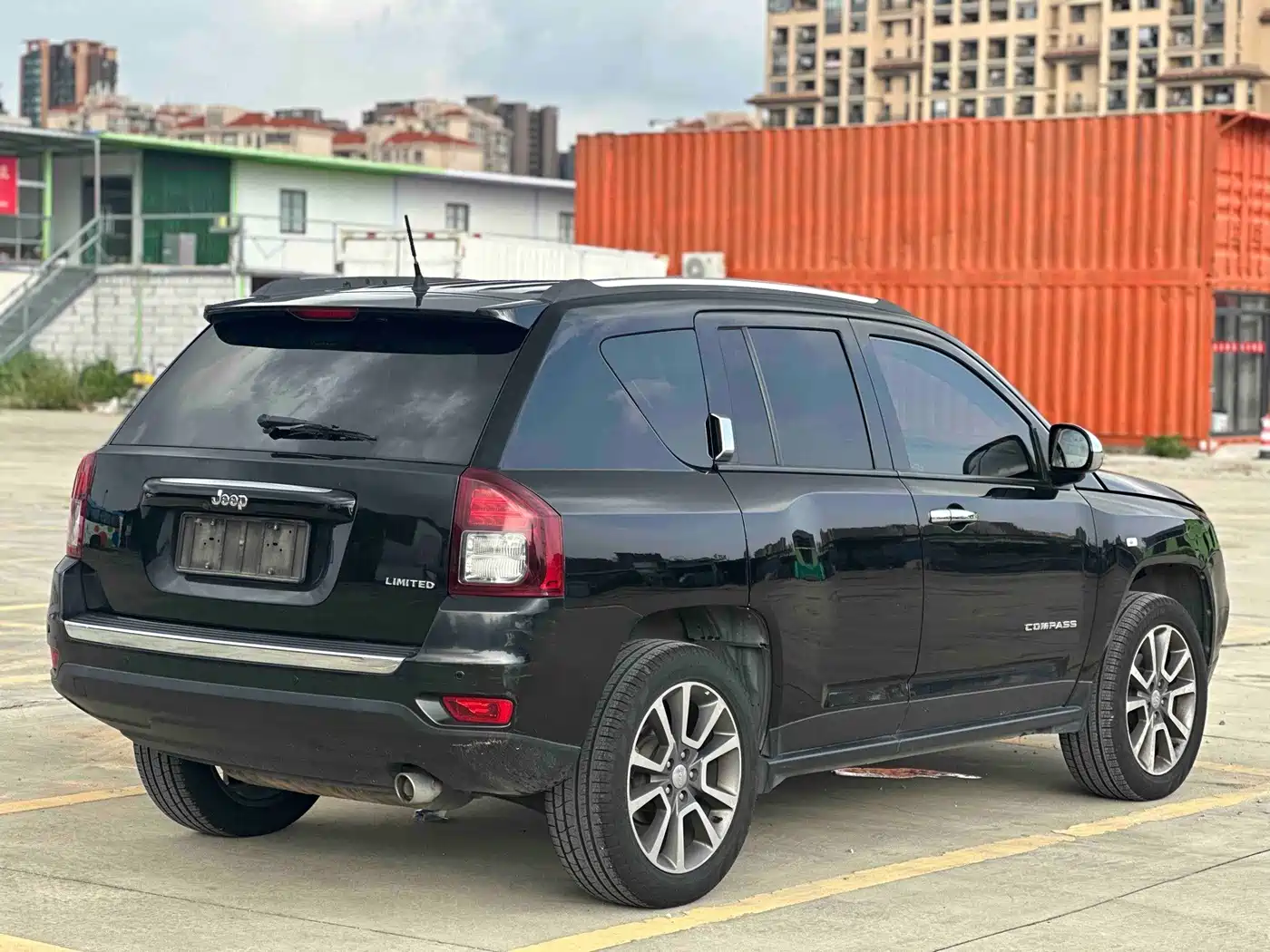 Jeep Compass (Import) 2015 2014 Facelift 2.4L 4WD Luxury Navigation Edition