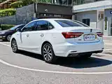 Фото 5 - Roewe i6