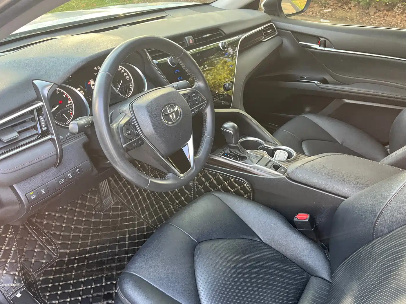 Toyota Camry 2019 2.0G Luxury (China V) фото 7
