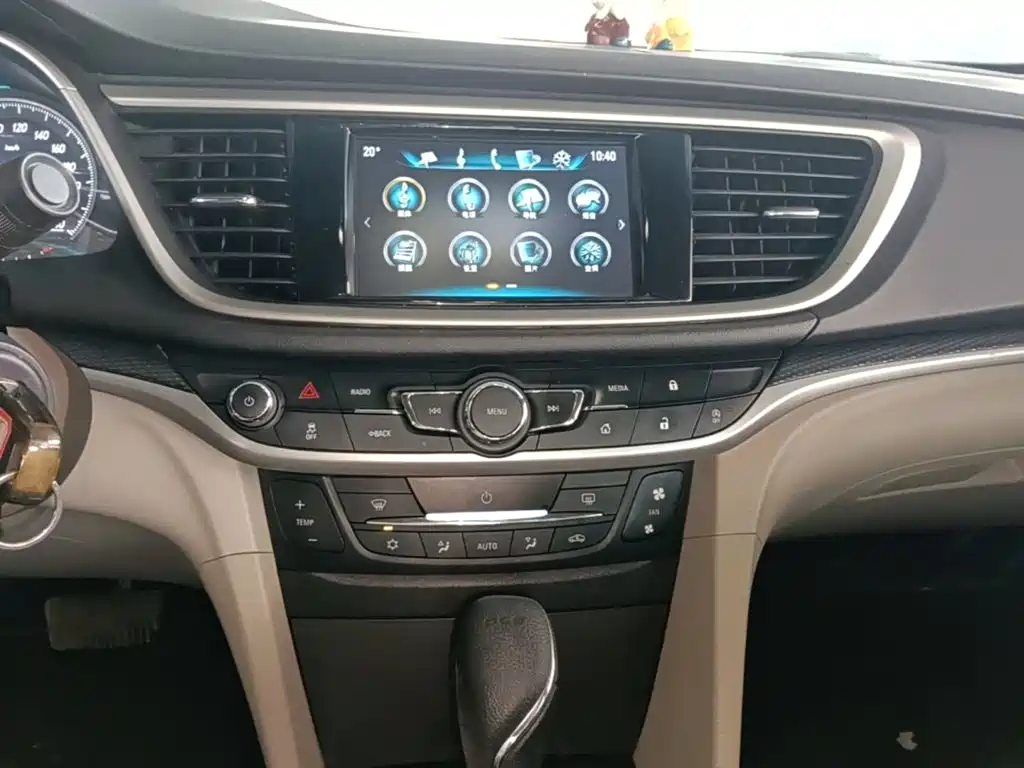 Фото 13 - Buick Excelle