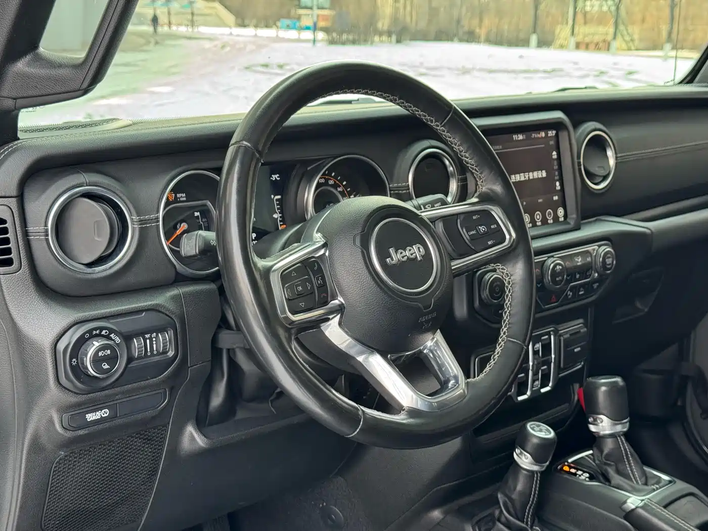 JEEP GLADIATOR