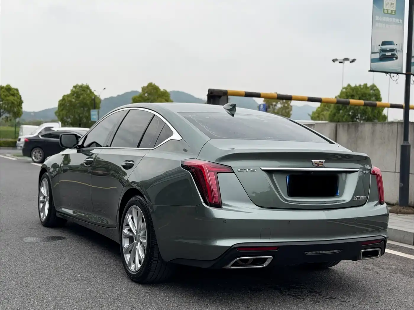 CADILLAC CT5