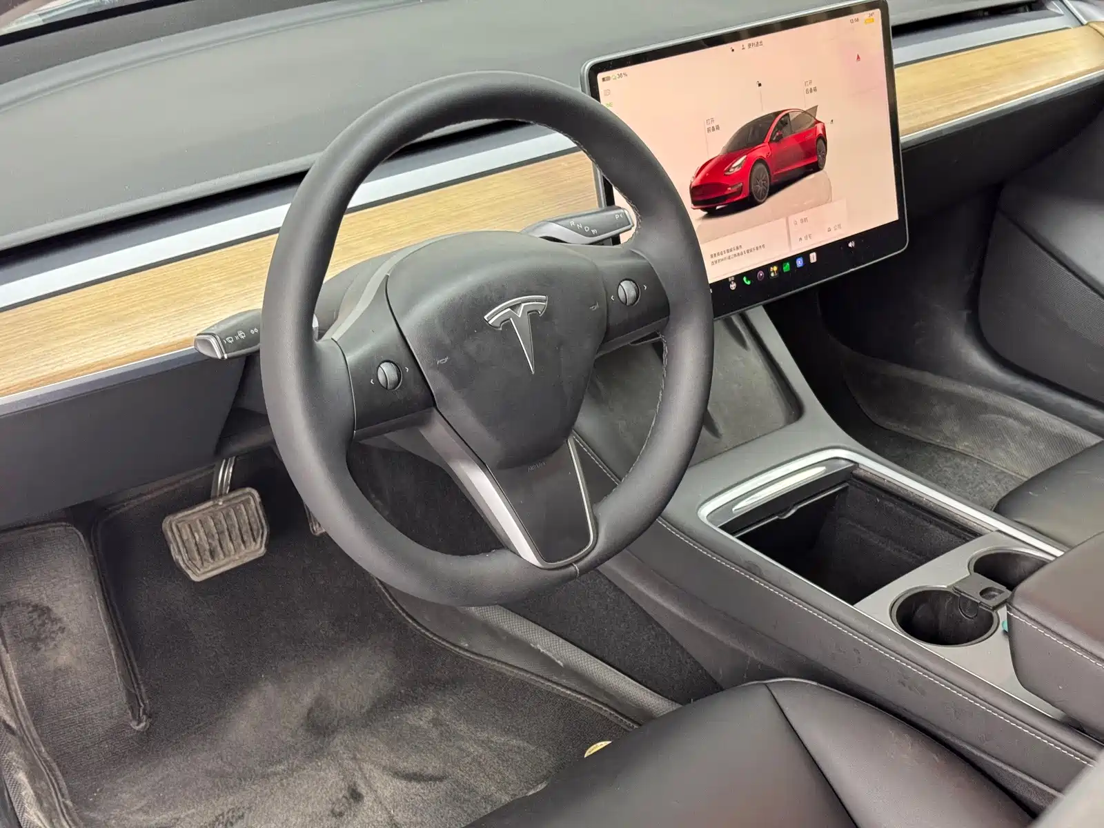 Фото 8 - Tesla Model 3
