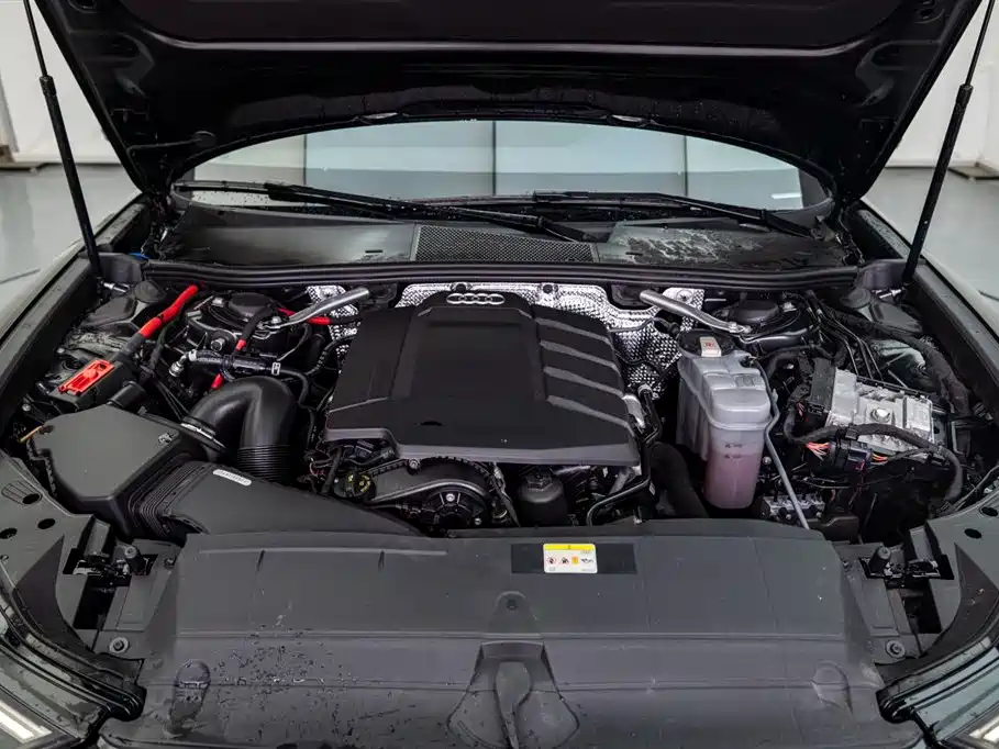 Audi A6L 2021 45 TFSI Exclusive Elegance фото 8