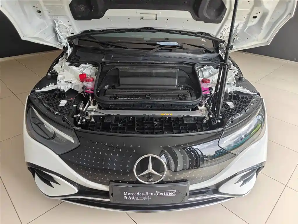Mercedes-Benz EQE 2025 500 4MATIC Pioneer фото 11