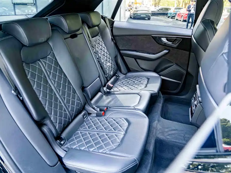 Audi Q8 2022 55 TFSI Premium Selection Dynamic фото 23