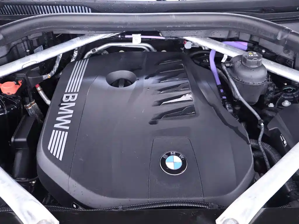 Фото 26 - BMW X6