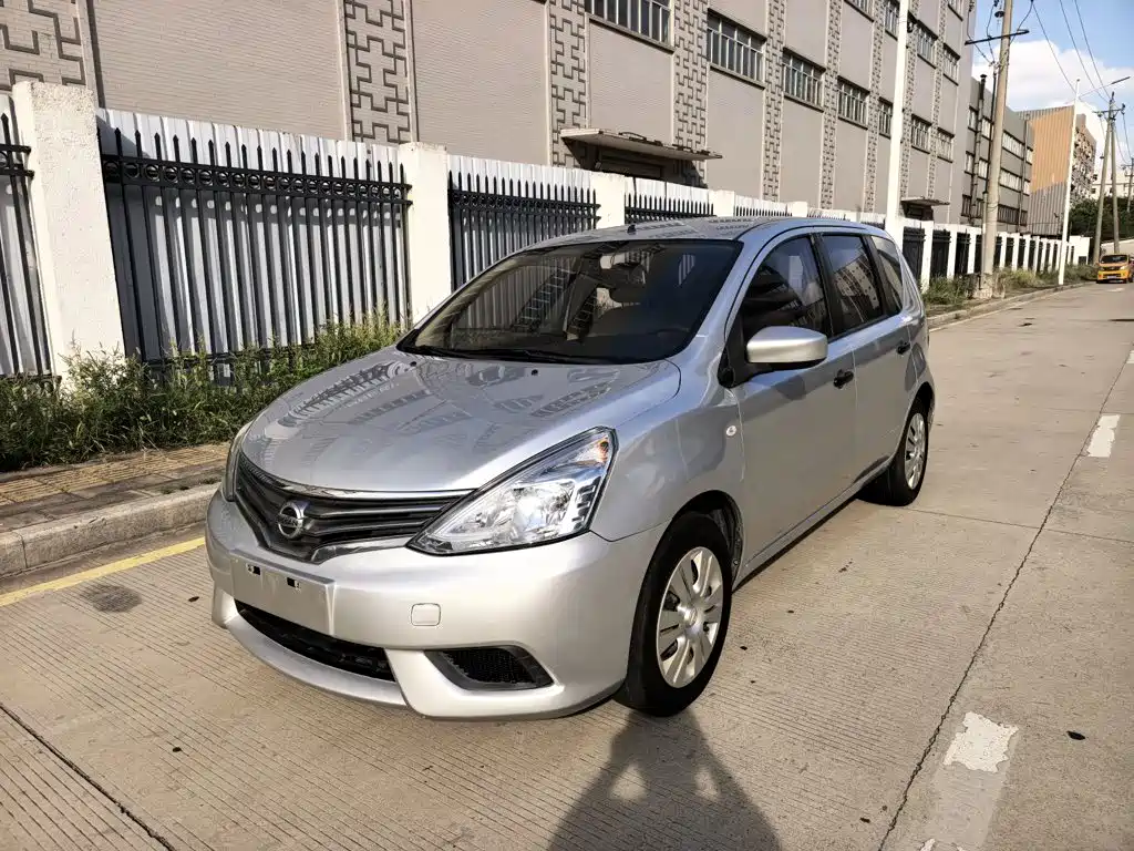 2018 Nissan Livina