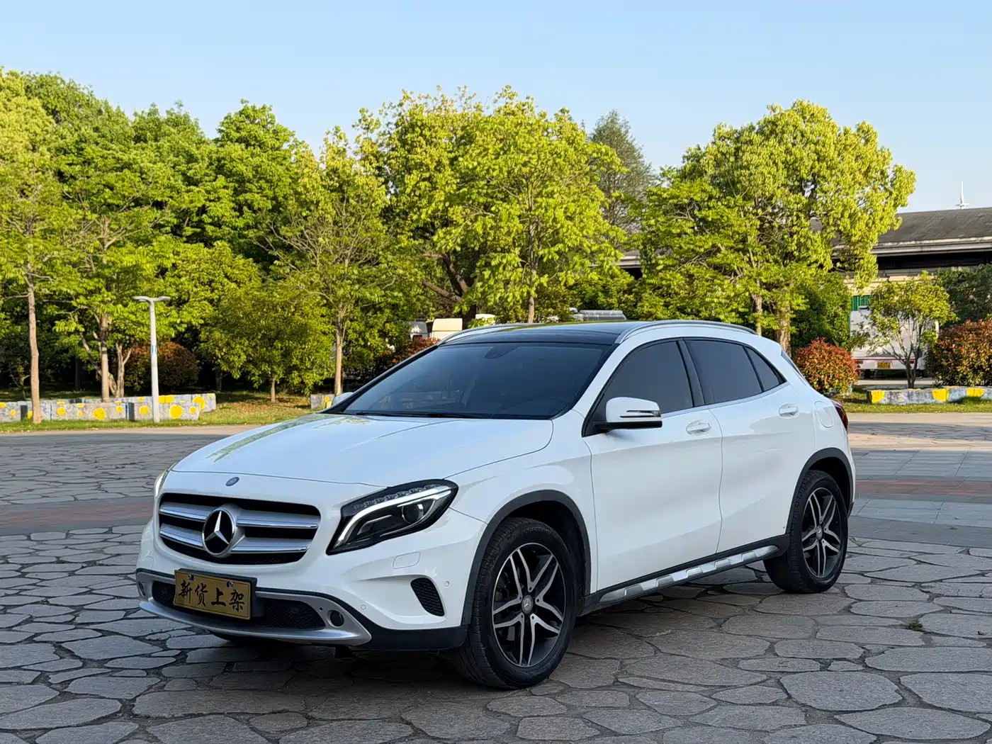 Mercedes-Benz GLA 2016 GLA 220 4MATIC Fashion фото 5